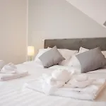 Vivimihome - Zanella House Lägenhet *