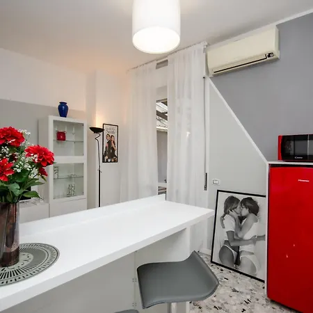 Vivimihome - Zanella House Milão