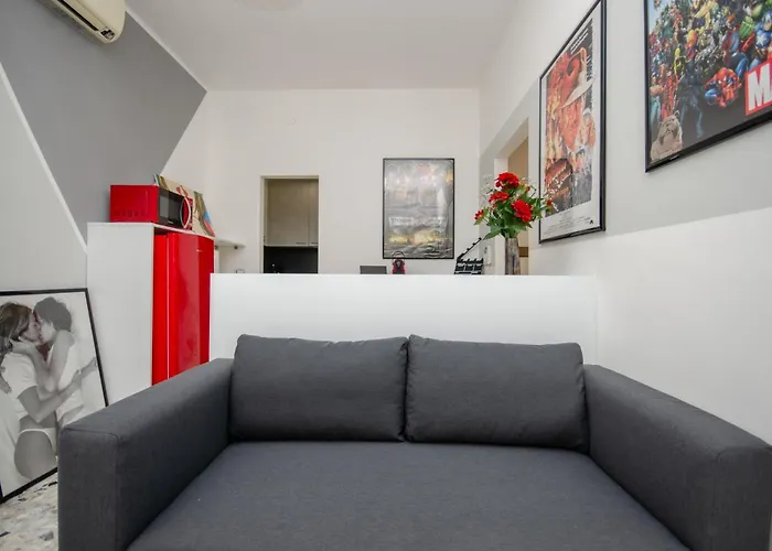 Vivimihome - Zanella House 아파트